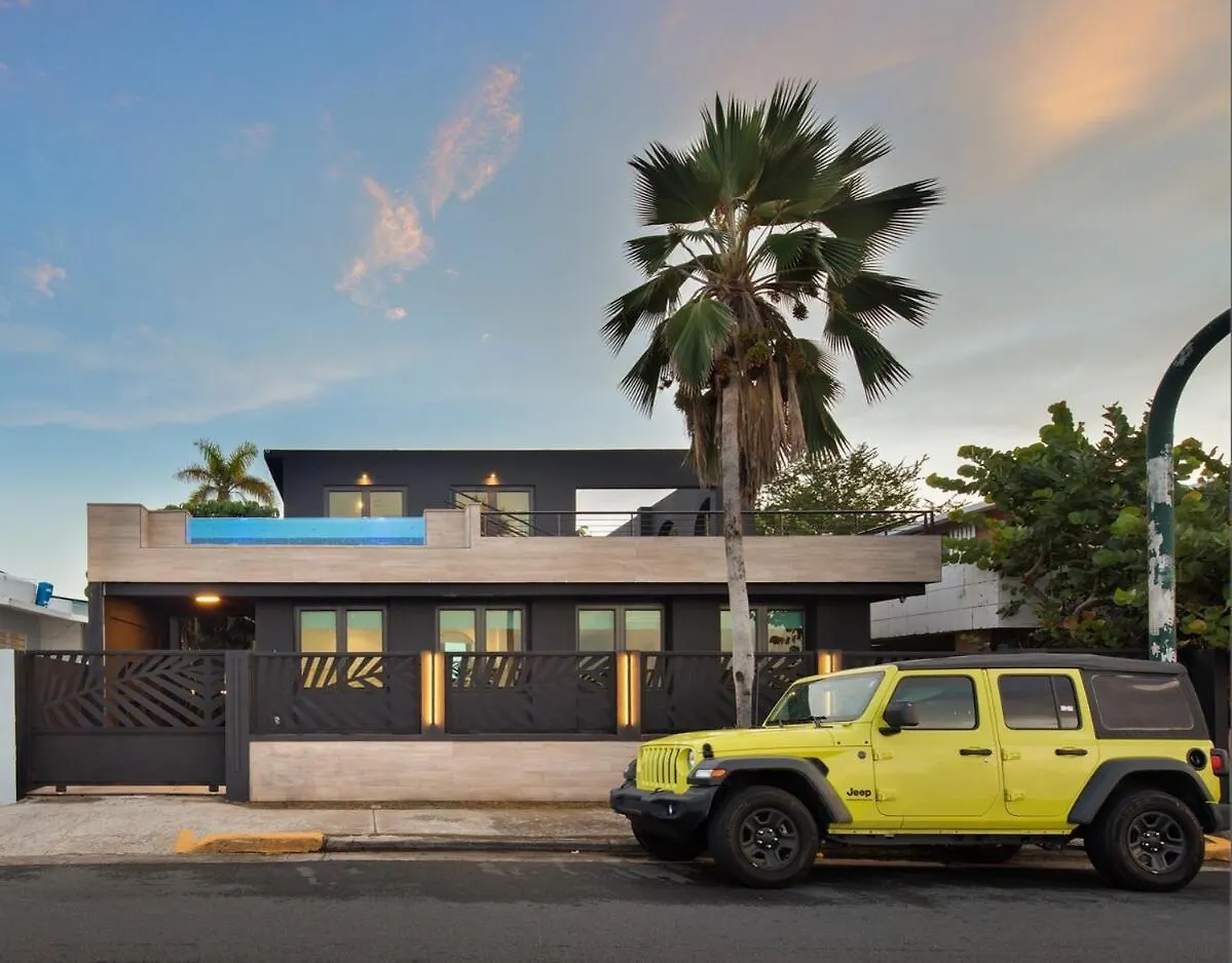 Holiday home Casa Lux Oceanfront Villa Pool and Car Add Ons San Juan